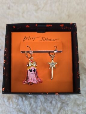 Betsey Johnson  Asymmetrical Earrings